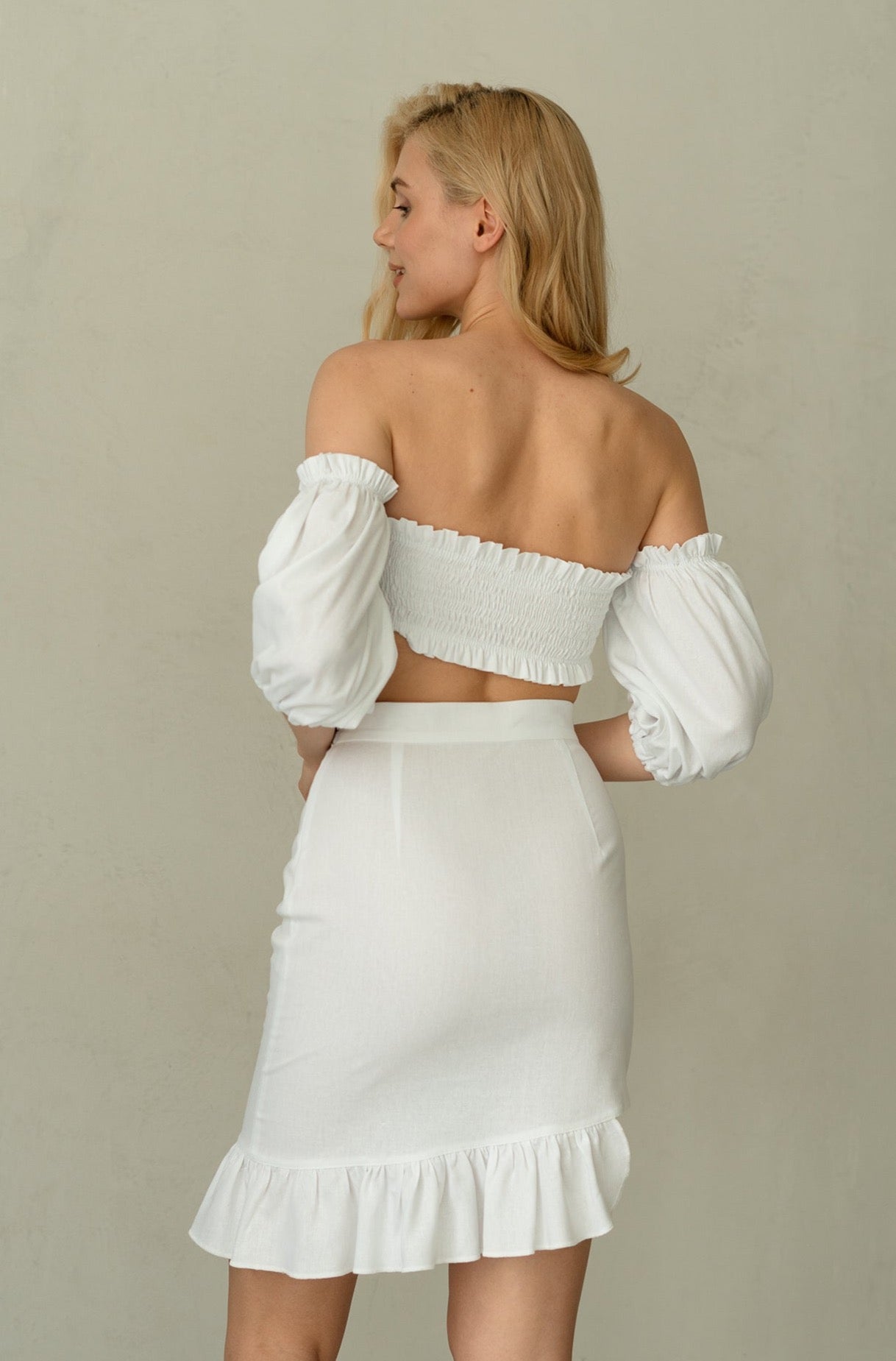 Alba straight skirt with ruffles